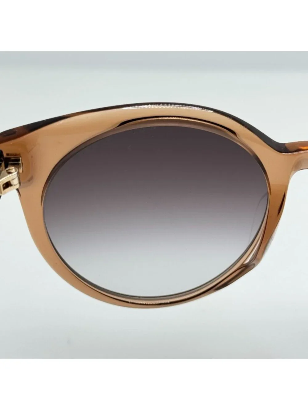 Marc Jacobs lenses have